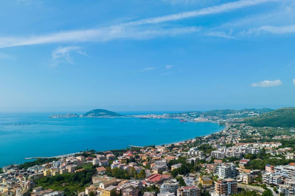 Fountains' Square Apartment Formia Exterior photo